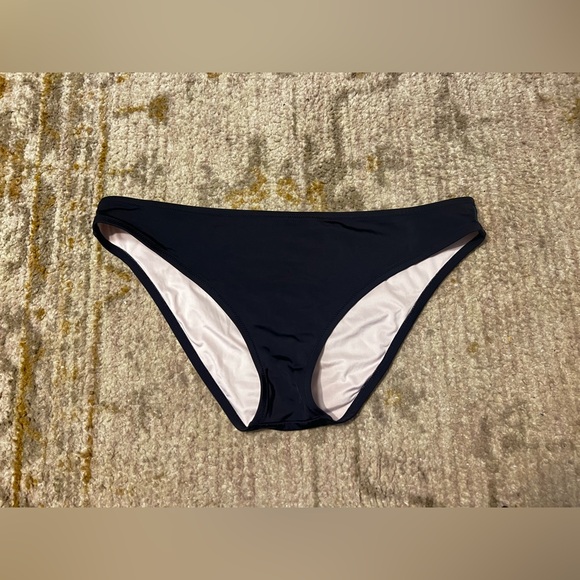 Shade & Shore Basic Black Bikini Bottom - Picture 1 of 3